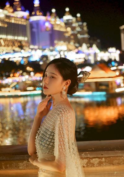 情迷曼哈顿_BD英语免费在线播放