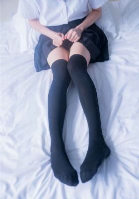 年轻女员工的滋味_720免费观看韩国