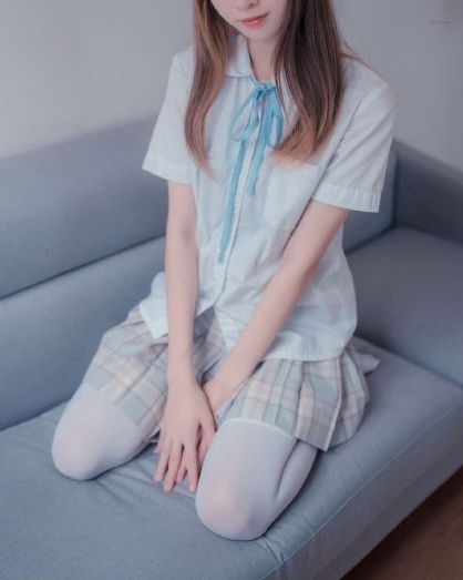 小黄文片段_DVD迅雷电影在线